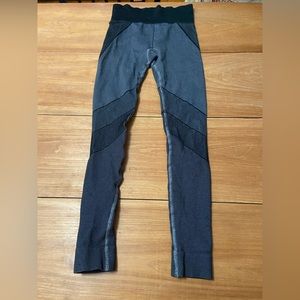 Athleta size S leggings